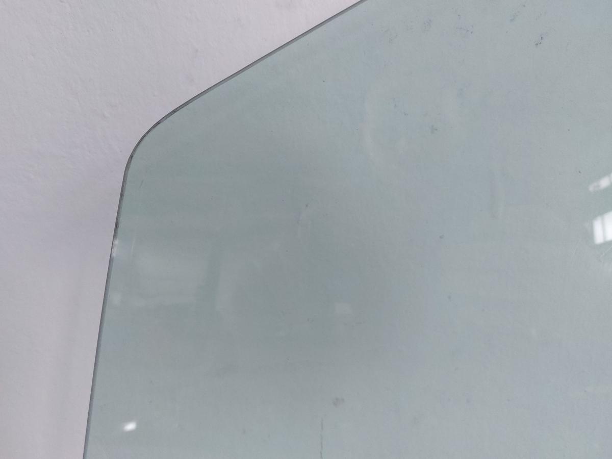 Peugeot 207 WA WC T&uuml;rscheibe vorn links Seitenscheibe Fahrert&uuml;r 5 t&uuml;rig Color