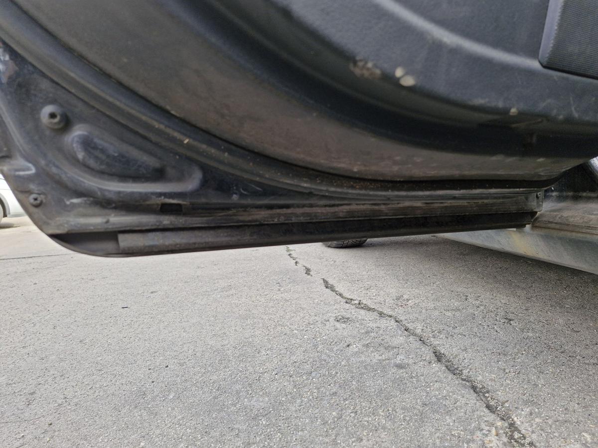 Audi A4 8E B6 Avant T&uuml;r hinten links LY9B Schwarz Fondt&uuml;r BJ00-04