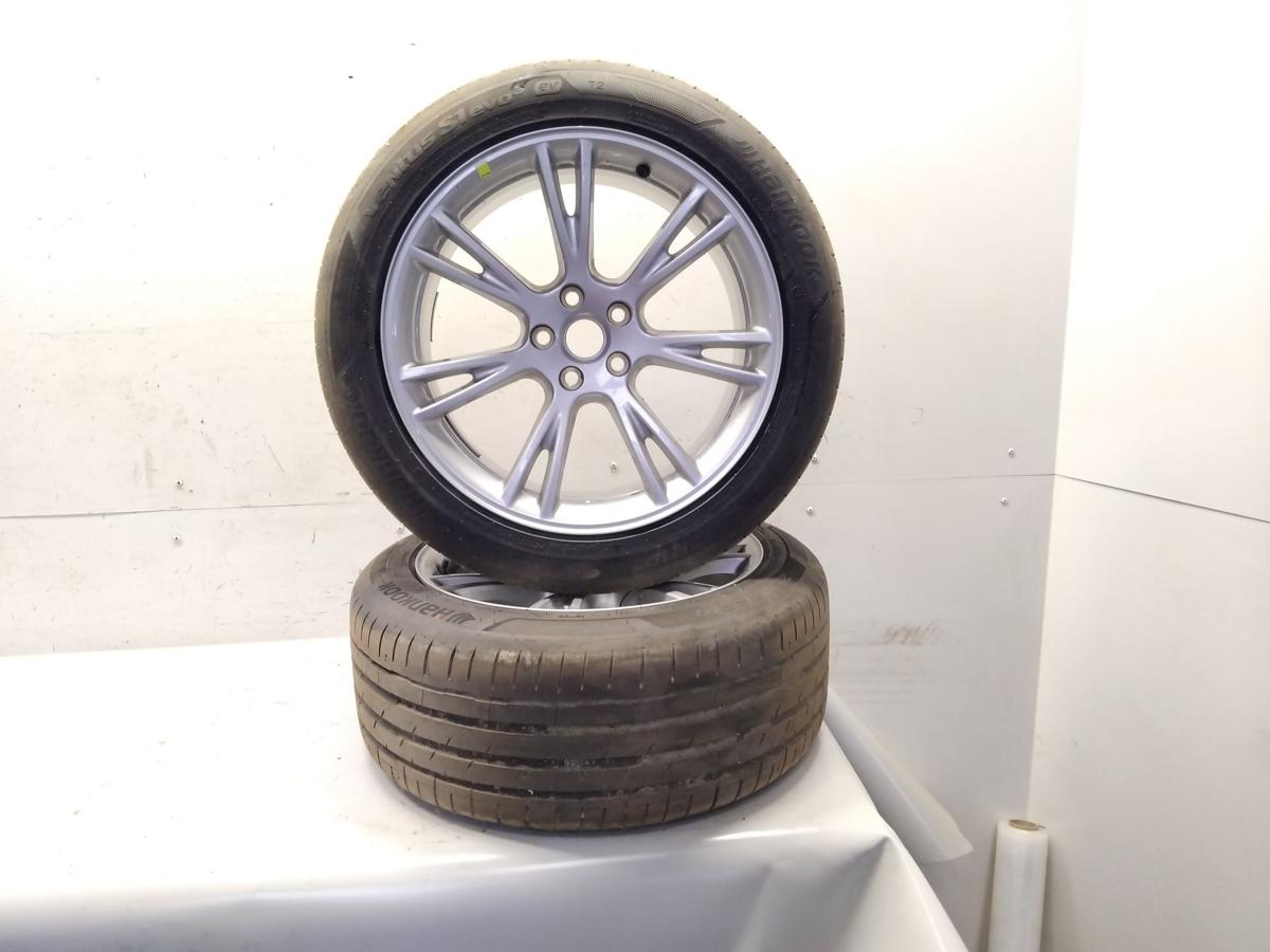 original Aluradsatz Apollo 255/45R19 Ventus mit Soundabsorber Tesla Model Y 2022