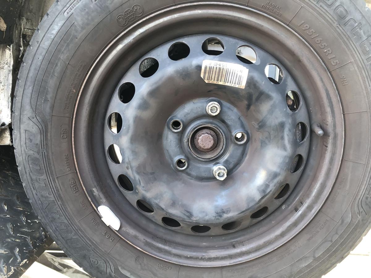 Golf Plus 5M original Satz Stahlfelgen 6x15 ET47 OHNE Reifen 1K0601027T