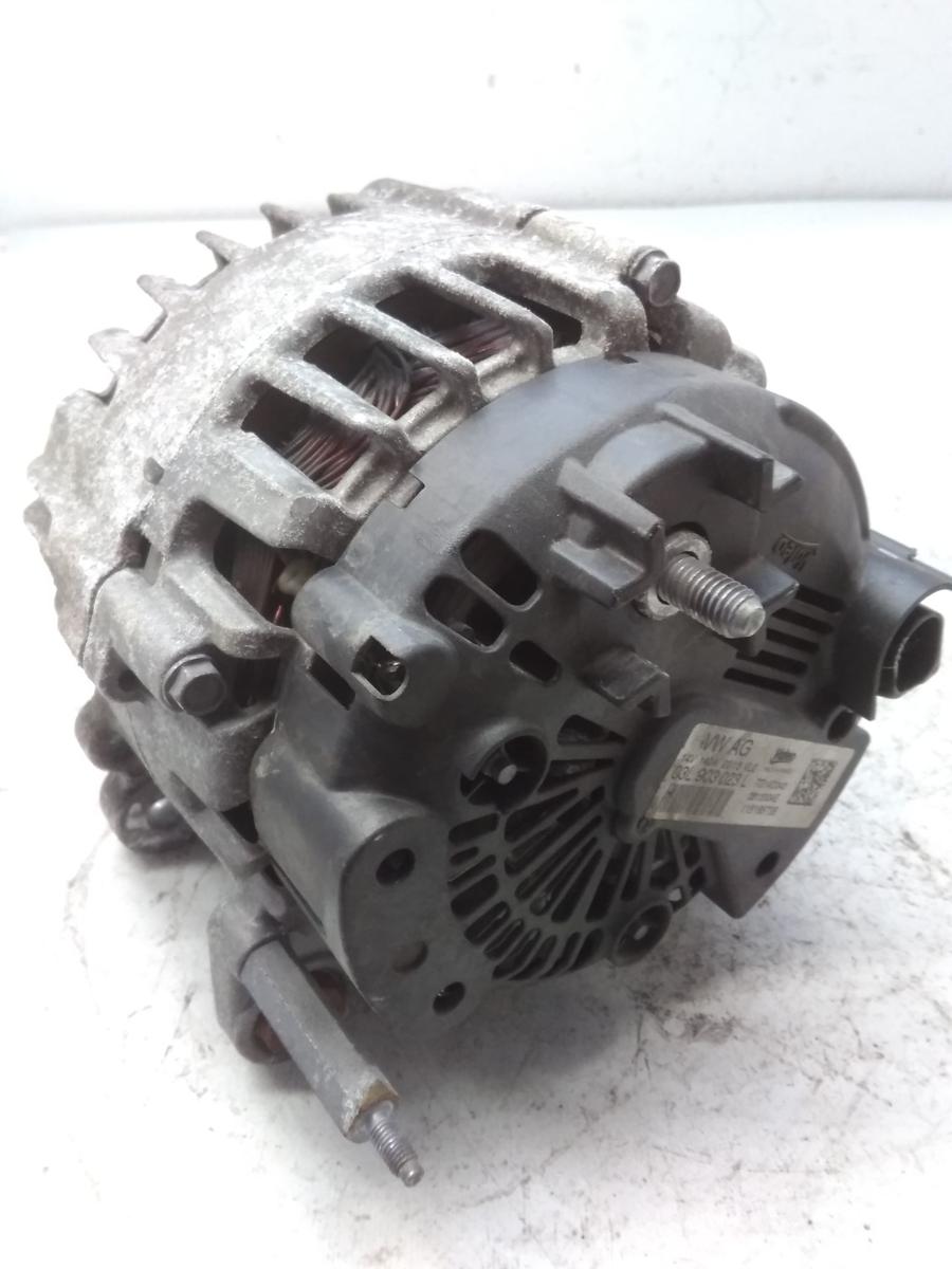 Seat Leon ST 5F original 140A Lichtmaschine Generator 03L903023L VALEO BJ2015