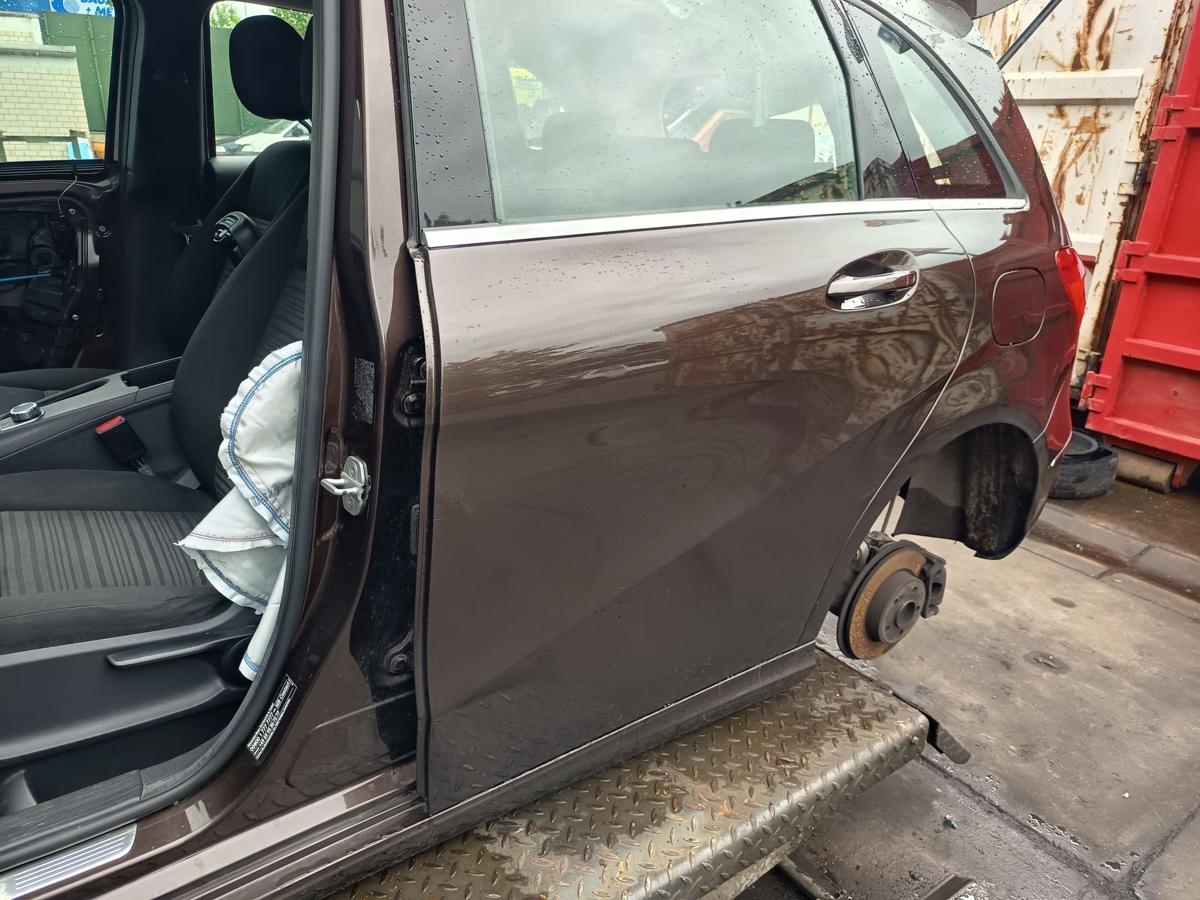 Mercedes W246 original T&uuml;r hinten links Fond Rohbau 990 Orientbraun Bj 2014