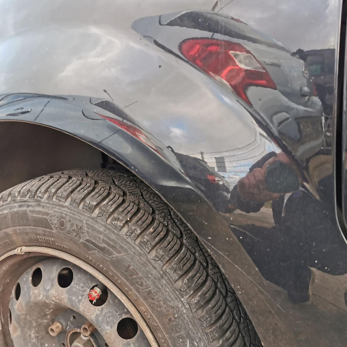 Citroen C2 J Kotflügel Fender Seitenwand vorn links EXY Onyxschwarz