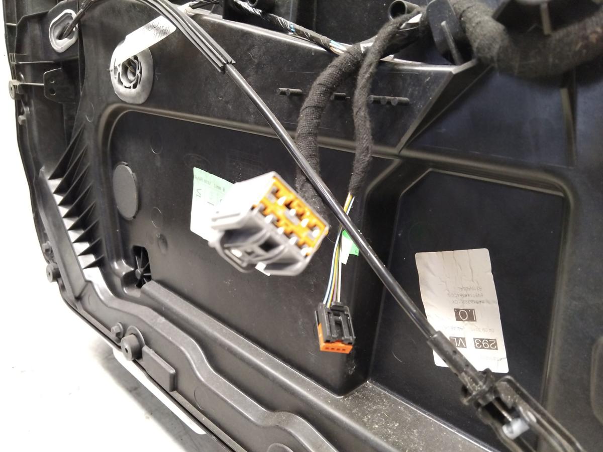 Ford Fiesta JA8 original T&uuml;r vorn links H9 Frost Wei&szlig; 3t&uuml;rig BJ2010