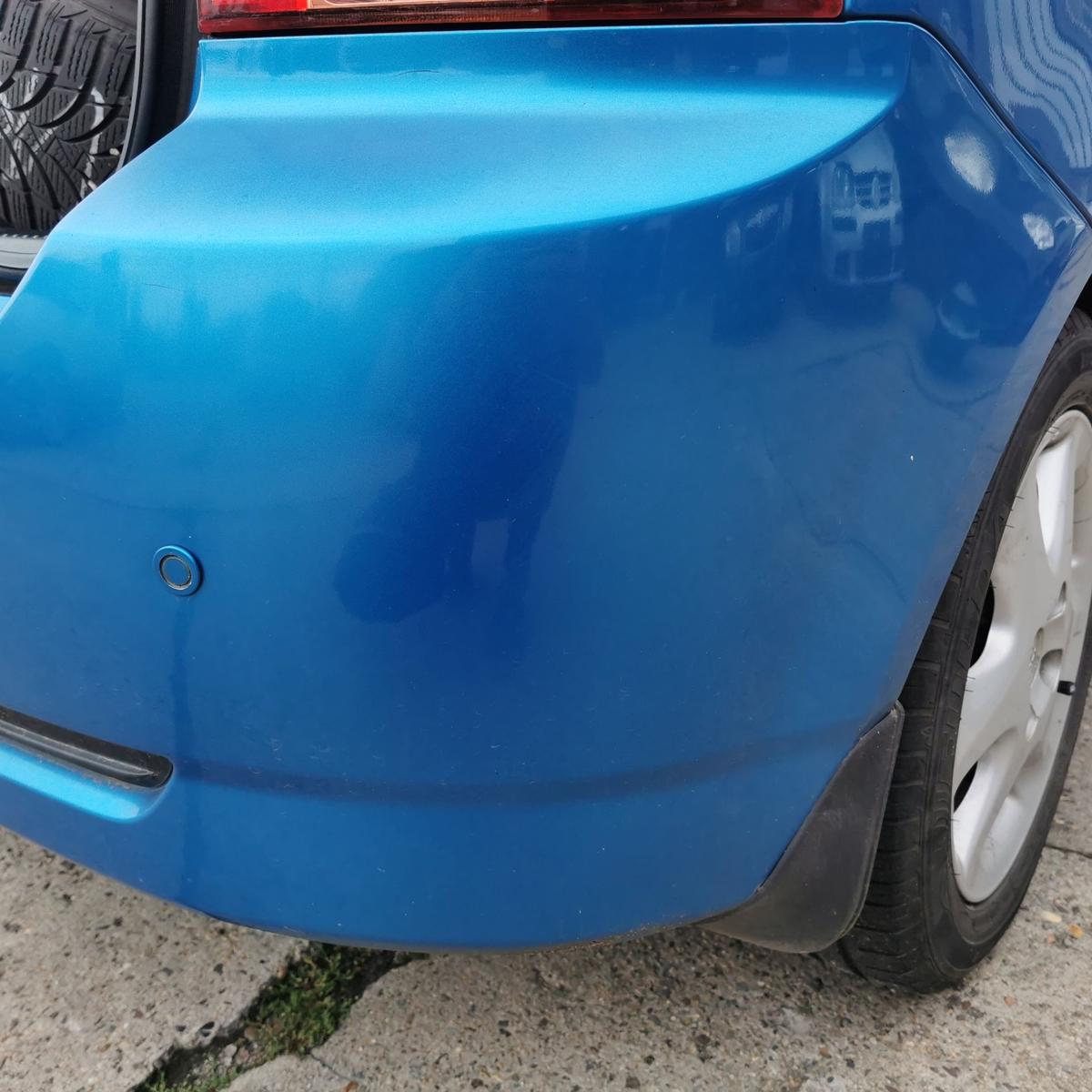 Toyota Corolla ZZE12 Stoßstange Stoßfänger Bumper hinten 5trg 8P1 Blue met PDC