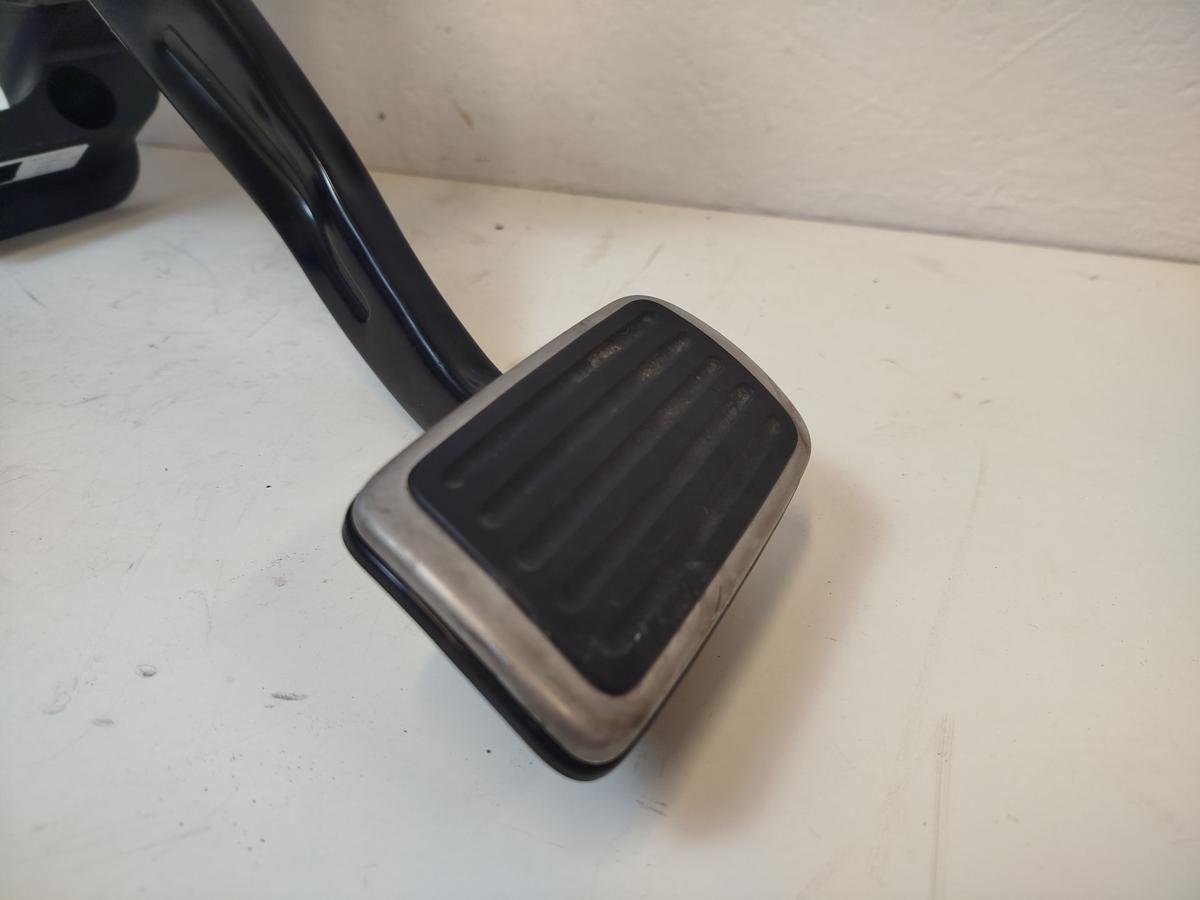 NIO ET7 Elektro Bremspedal Pedalbock Fu&szlig;bremse OEM