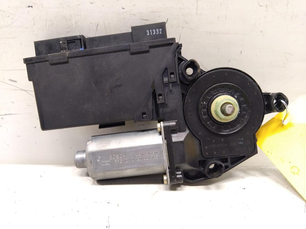 Audi A4 8E B6 orig Fensterhebermotor vorn links mit T&uuml;rsteuerger&auml;t BJ2003