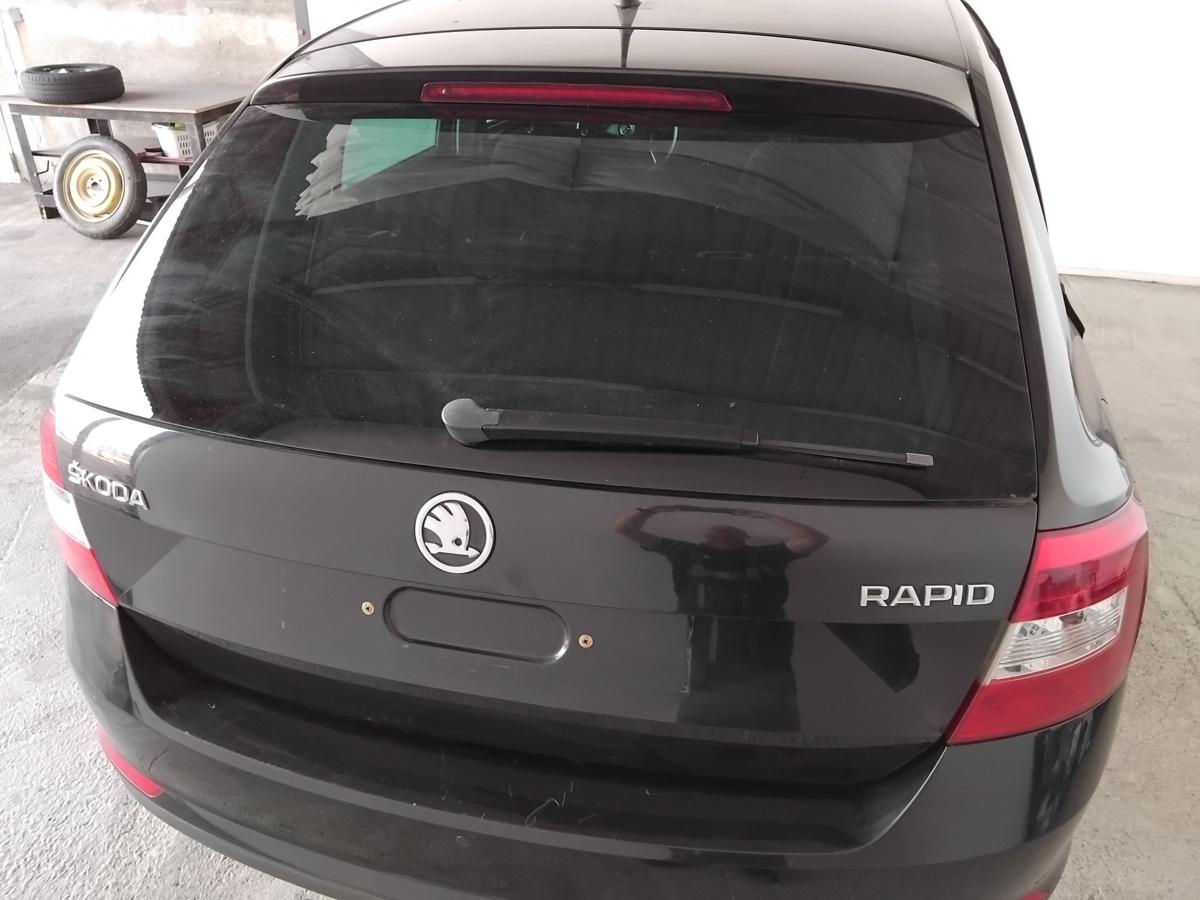 Skoda Rapid NH Spaceback Heckklappe LF9R Blackmagic inkl.Scheibe dunkel BJ2013