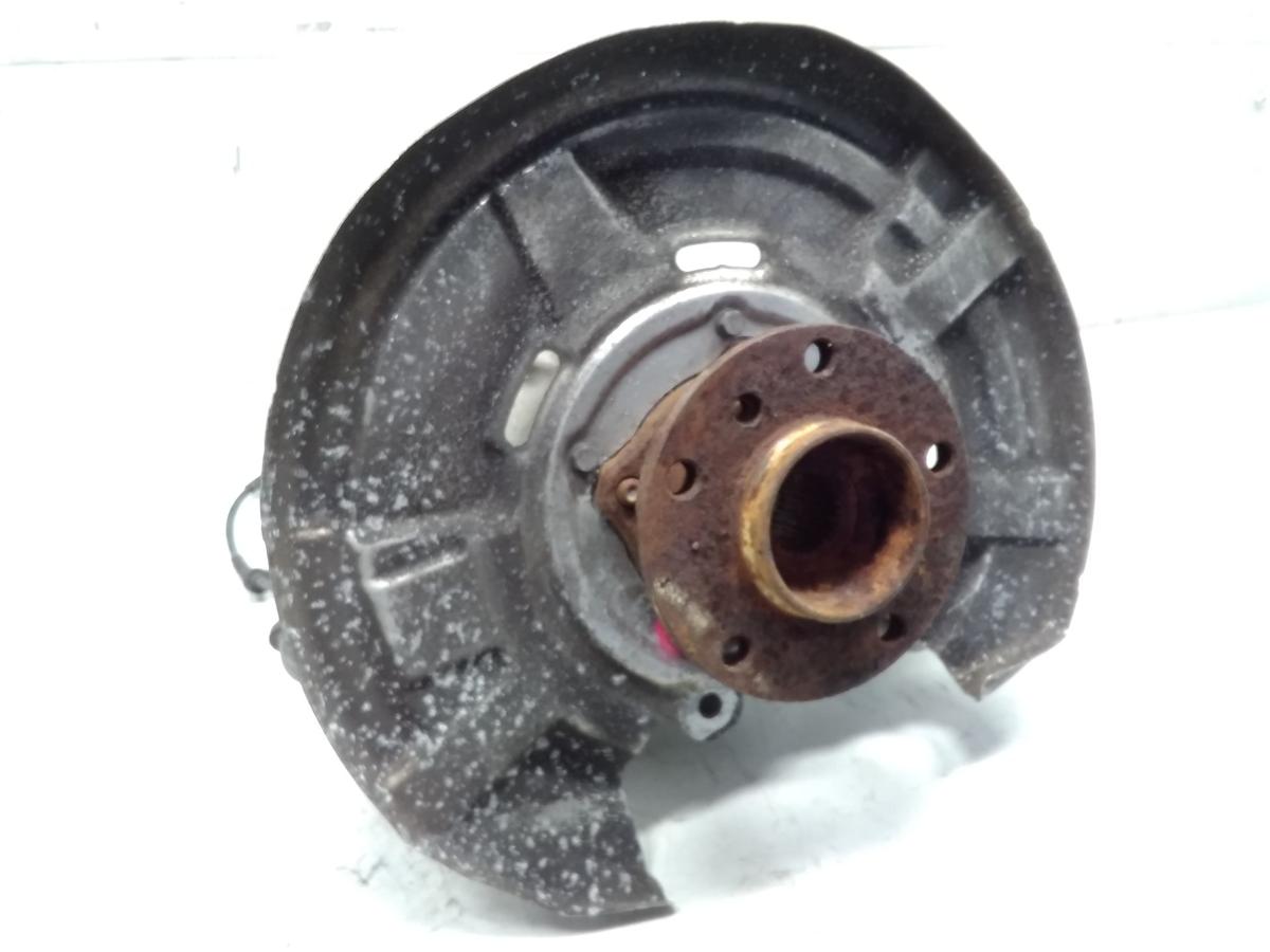 BMW 5-er F10 BJ2013 original Achsschenkel Radlagergehäuse Hinterachse rechts