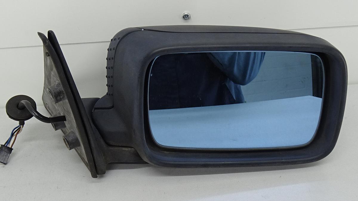 BMW 3er E36 Limousine Außenspiegel rechts in unlackiert schwarz elektrisch 4 Pins