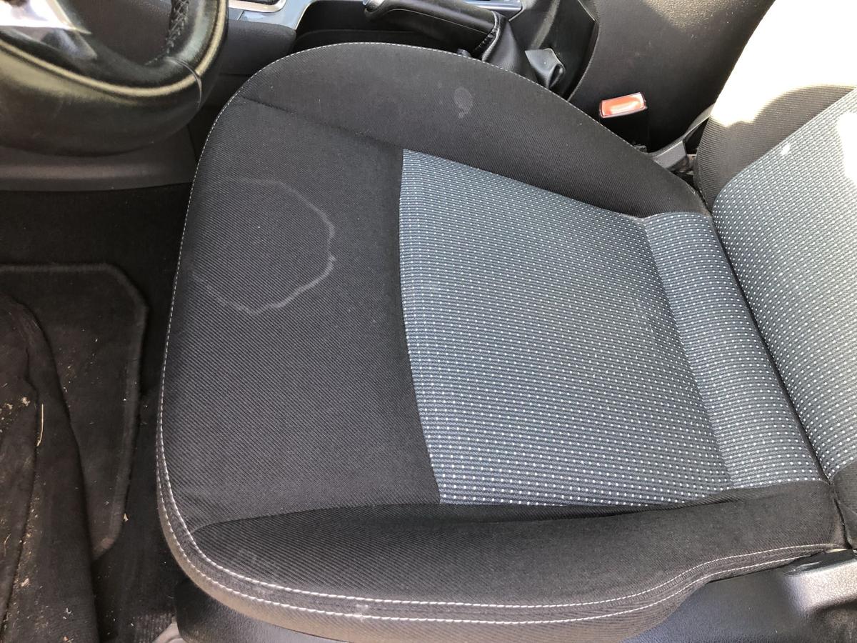 Ford Mondeo MK4 BA7 Turnier Sitz vorn links Stoffsitz Autositz mit Heizung