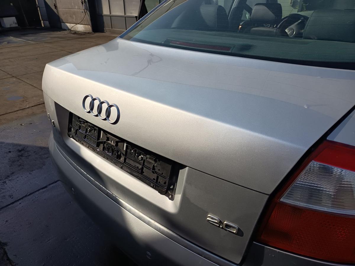 Audi A4 B6 Limo original Heckklappe Deckel hinten Y7W Lichtsilber Bj 2003