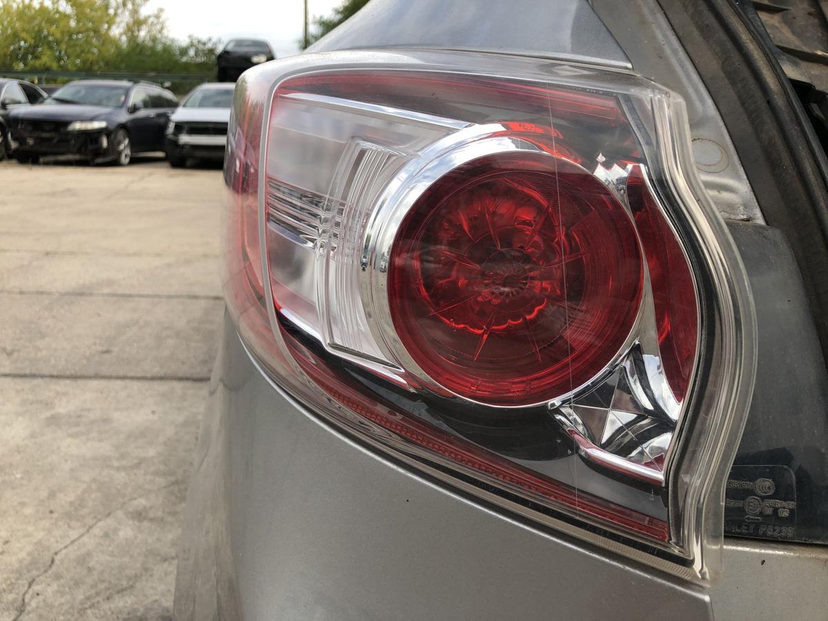 Mazda 3 Typ BL Rückleuchte außen links Rücklicht Heckleuchte nicht LED OEM