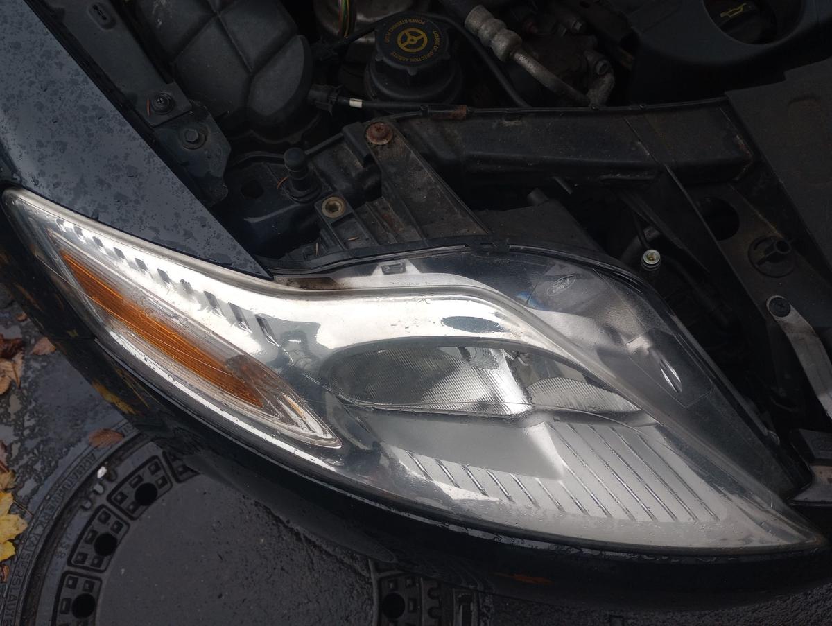 Ford Mondeo IV orig Scheinwerfer rechts Halogen vor Facelift Bj 2010