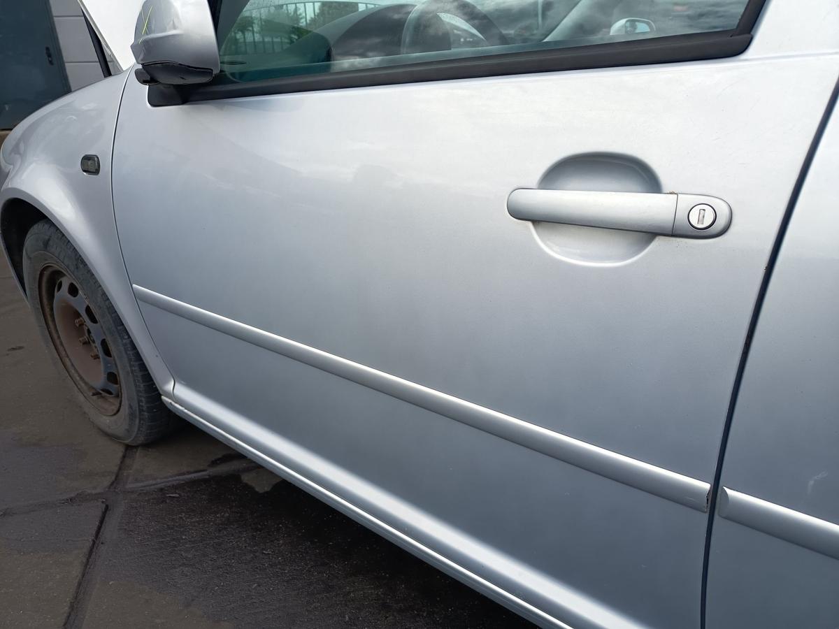 VW Golf IV original T&uuml;r vorne links LB7Z Satinsilber Baujahr 2000