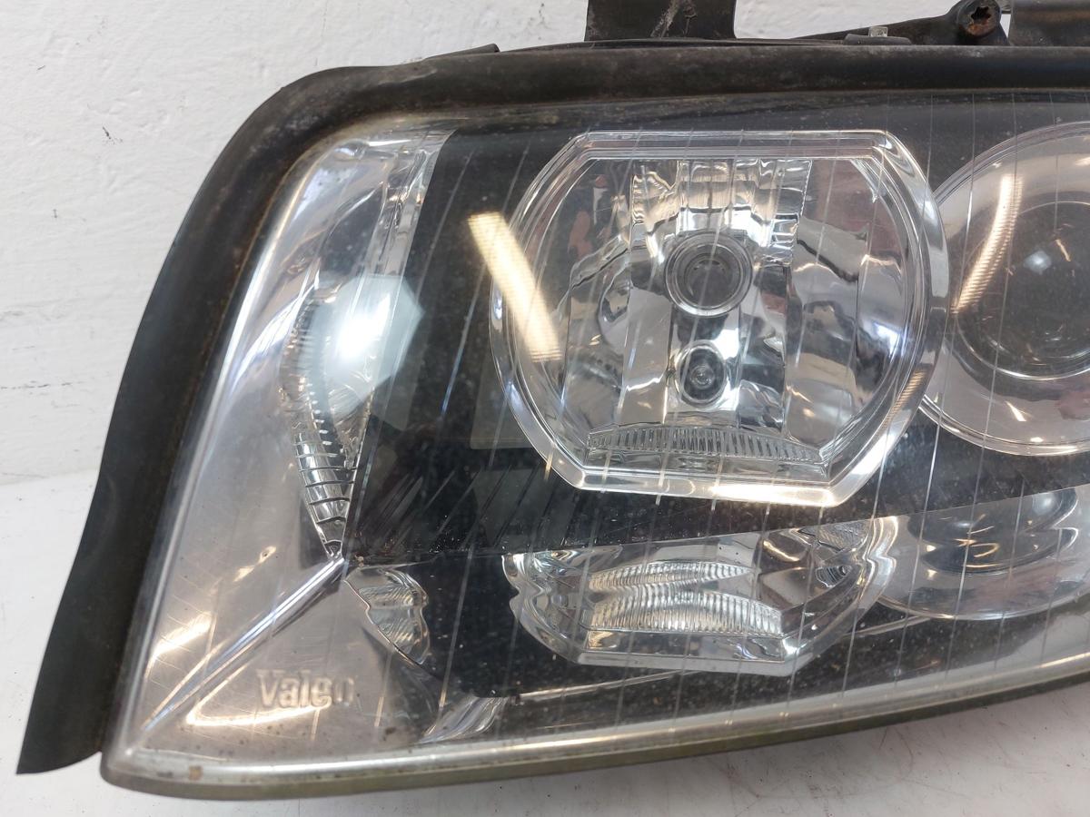 Audi A4 8E B6 Scheinwerfer vorn links Hauptscheinwerfer Lampe Haloge Valeo OEM