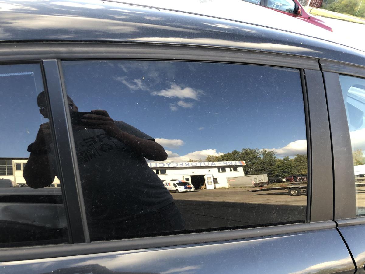 BMW 1er F20 Türscheibe hinten rechts Seitenscheibe 5 türer Foliengetönt