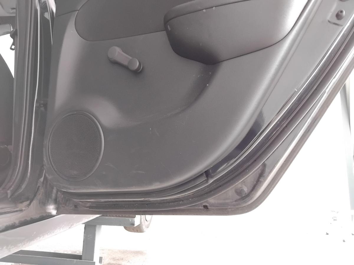 Hyundai i30 FD Tür hinten rechts 5-türig Fließheck BJ2010 9F Stone Black Perl.