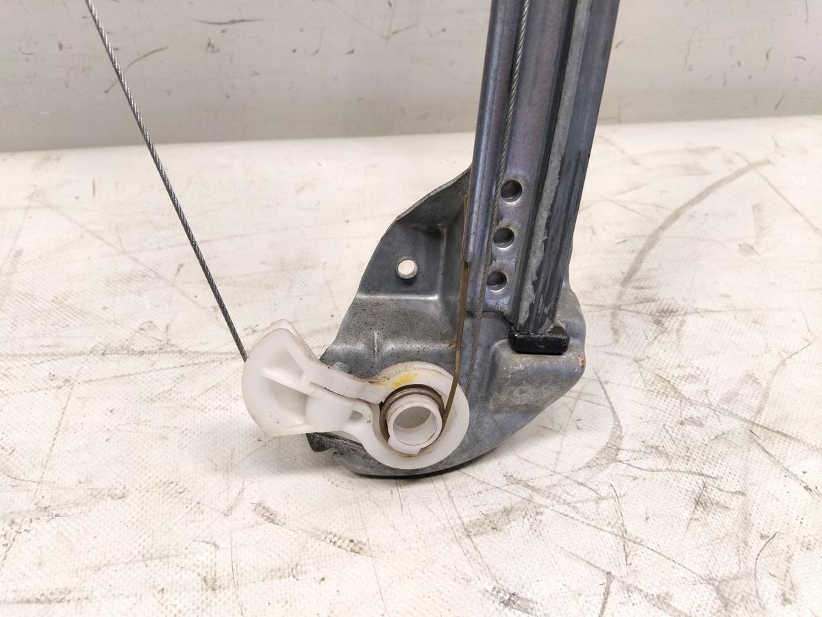 Opel Meriva A original Fensterheber hinten links manuell BJ2005