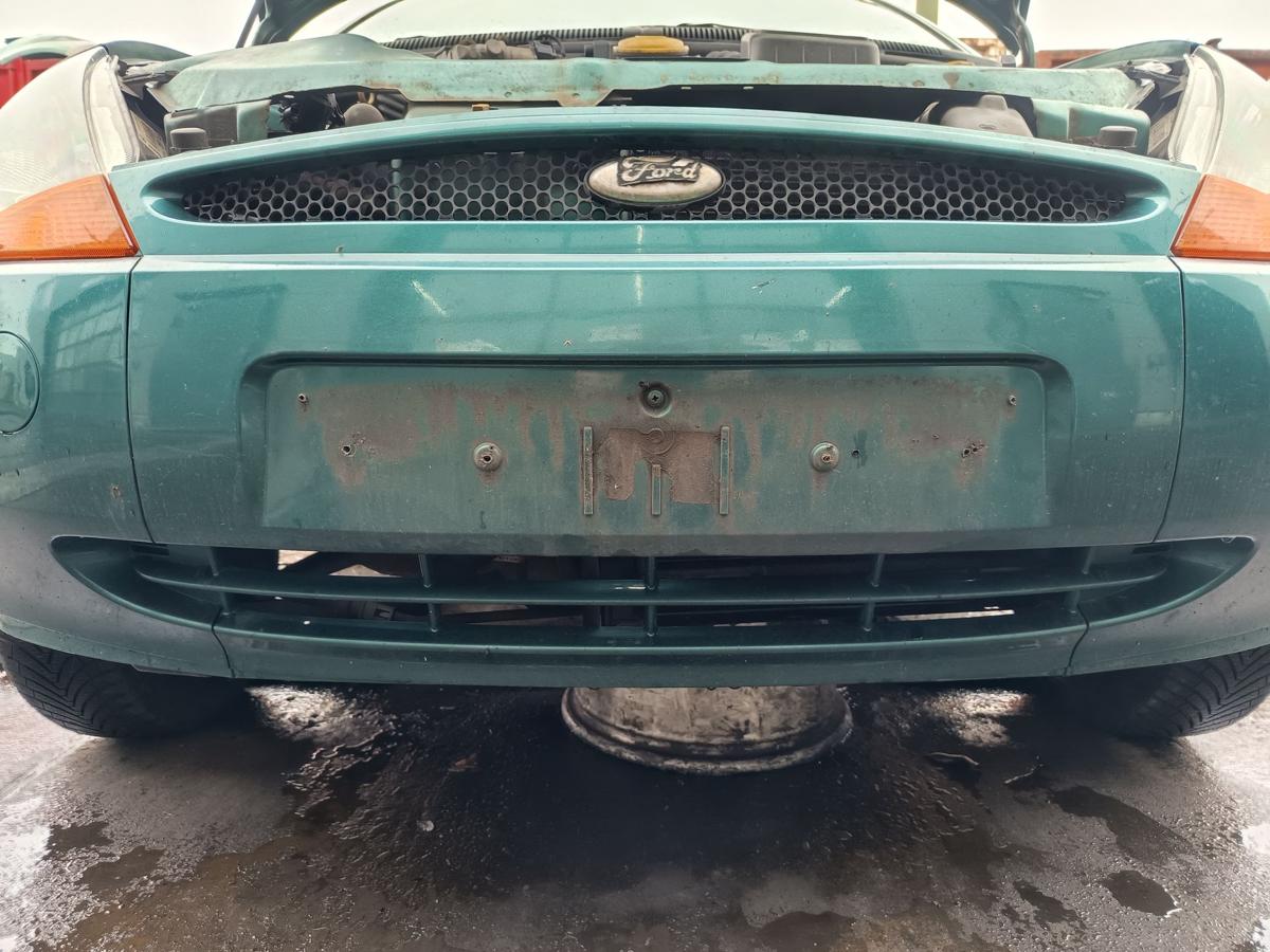 Ford KA RBT original Sto&szlig;stange vorne mitte Karibik Gr&uuml;n Baujahr 1999