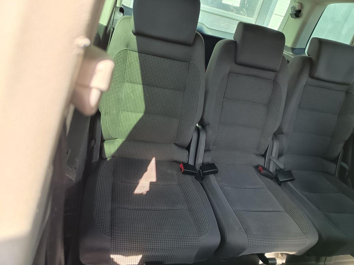 VW Touran 1T original Sitz hinten rechts 2 Reihe Stoff Baujahr 2004