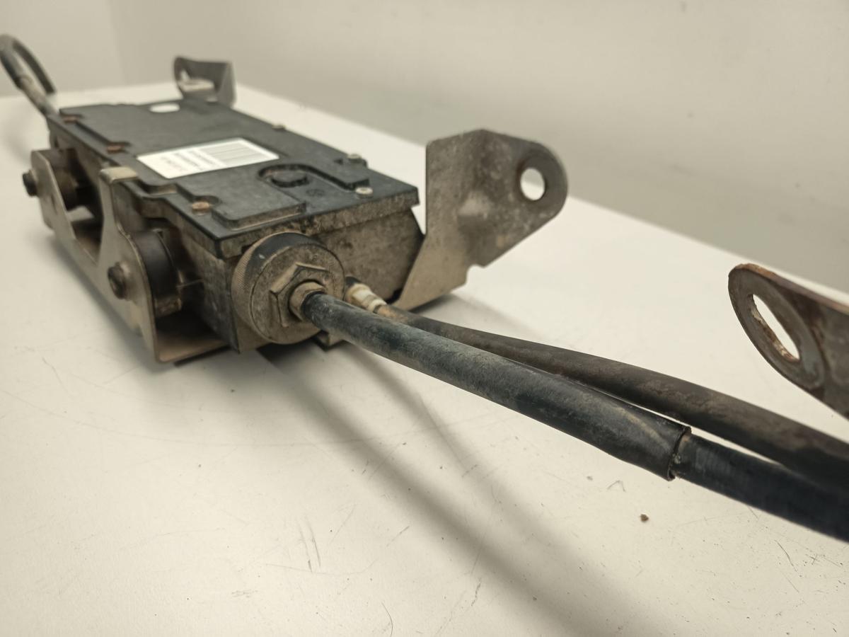 Renault Espace IV Bj 2010 orig Steuergerät für elektrische Parkbremse 2,0L 127KW