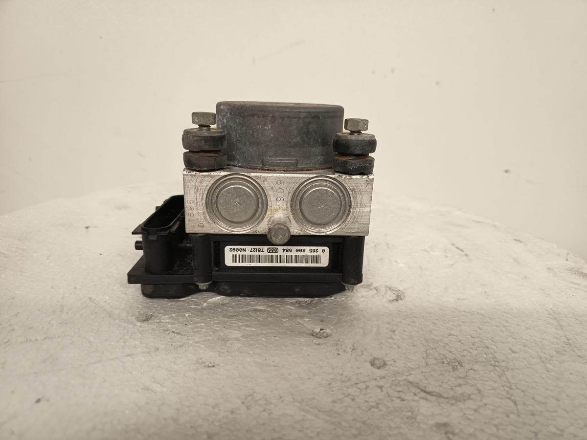 Dacia Logan SD original ABS-Block /Hydroaggregat 1,4L 55KW Benzin Bj 2007