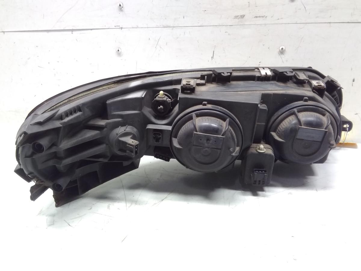 Volvo V70 II original Scheinwerfer links Valeo Halogen mit LWR Bj.2001