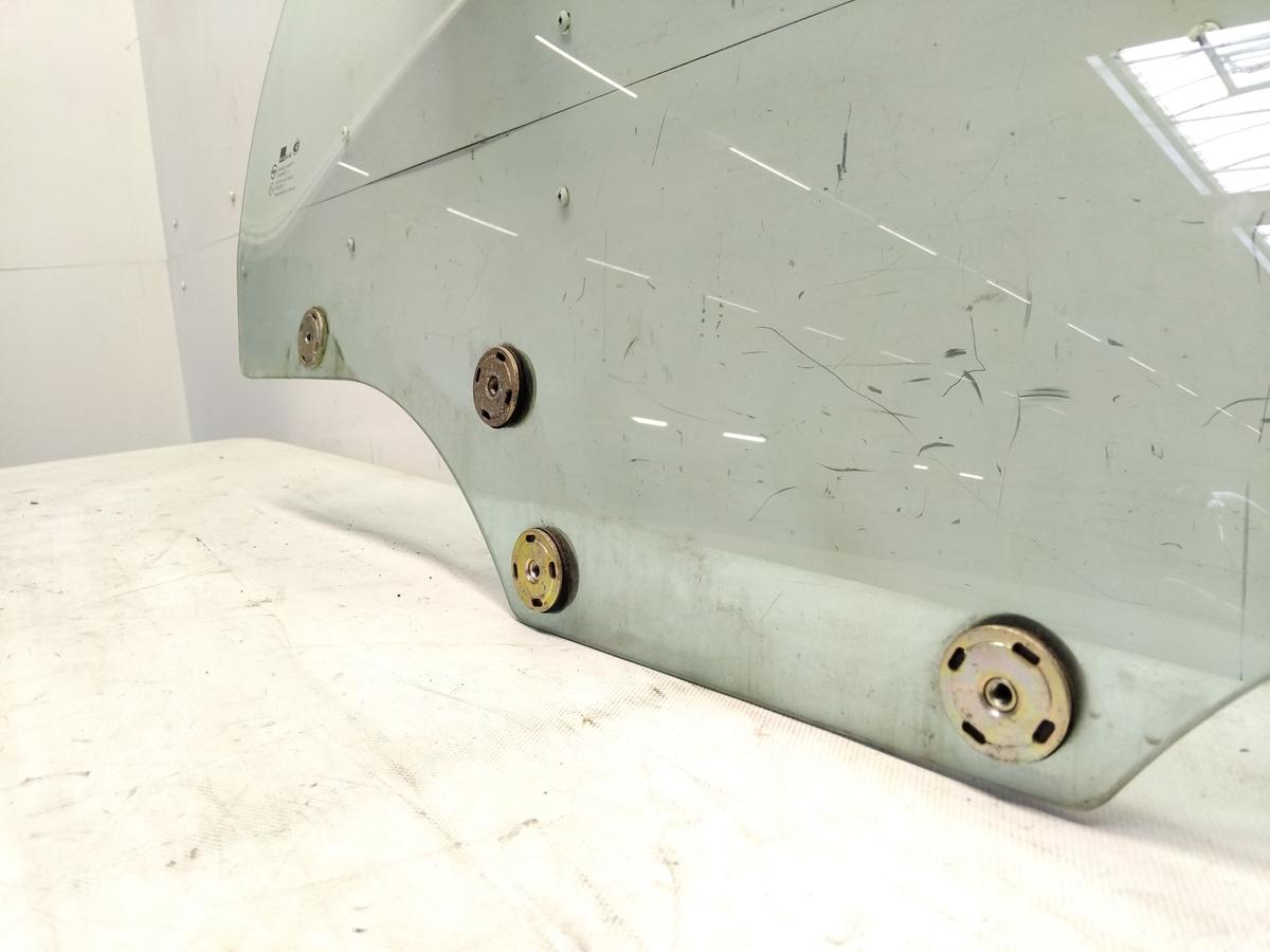 Hyundai Coupe J2 und RD original T&uuml;rscheibe rechts gr&uuml;ncolor BJ2002