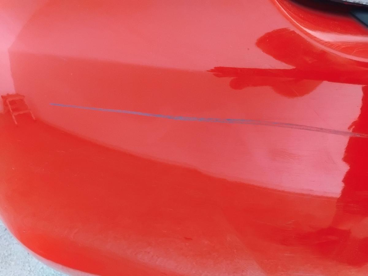 Hyundai i20 PB original Sto&szlig;stange Stossf&auml;nger hinten BH Electric Red BJ2009