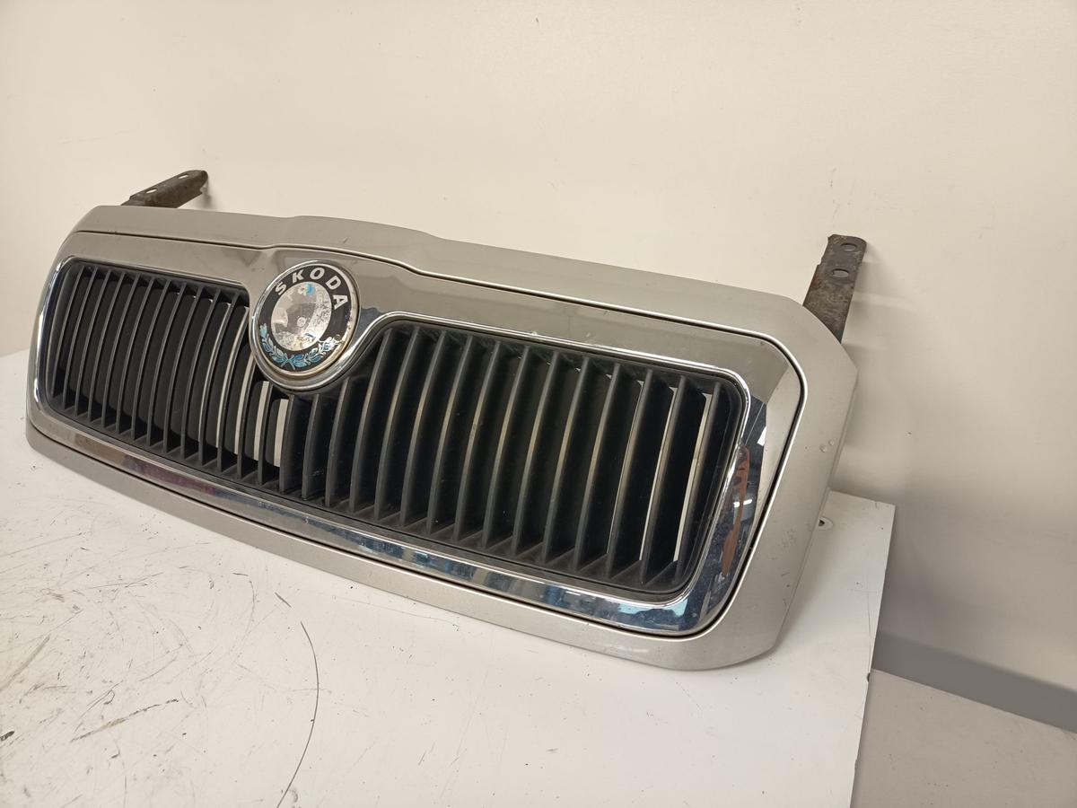 Skoda Octavia 1U orig Kühlergrill Frontgrill Emblem LF7T Silber Bj 2003
