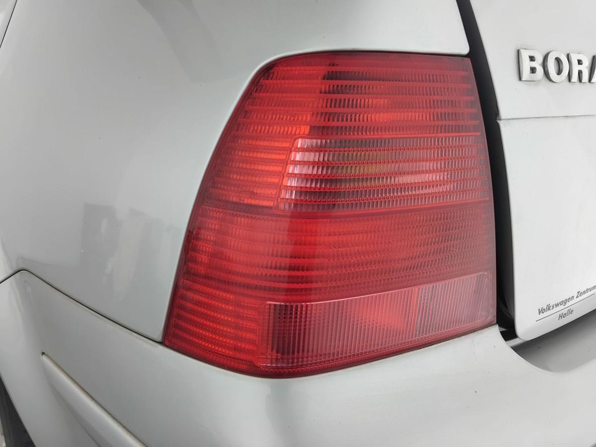 VW Bora 1J Limousine original R&uuml;ckleuchte Heckleuchte links 4-t&uuml;rig BJ2002