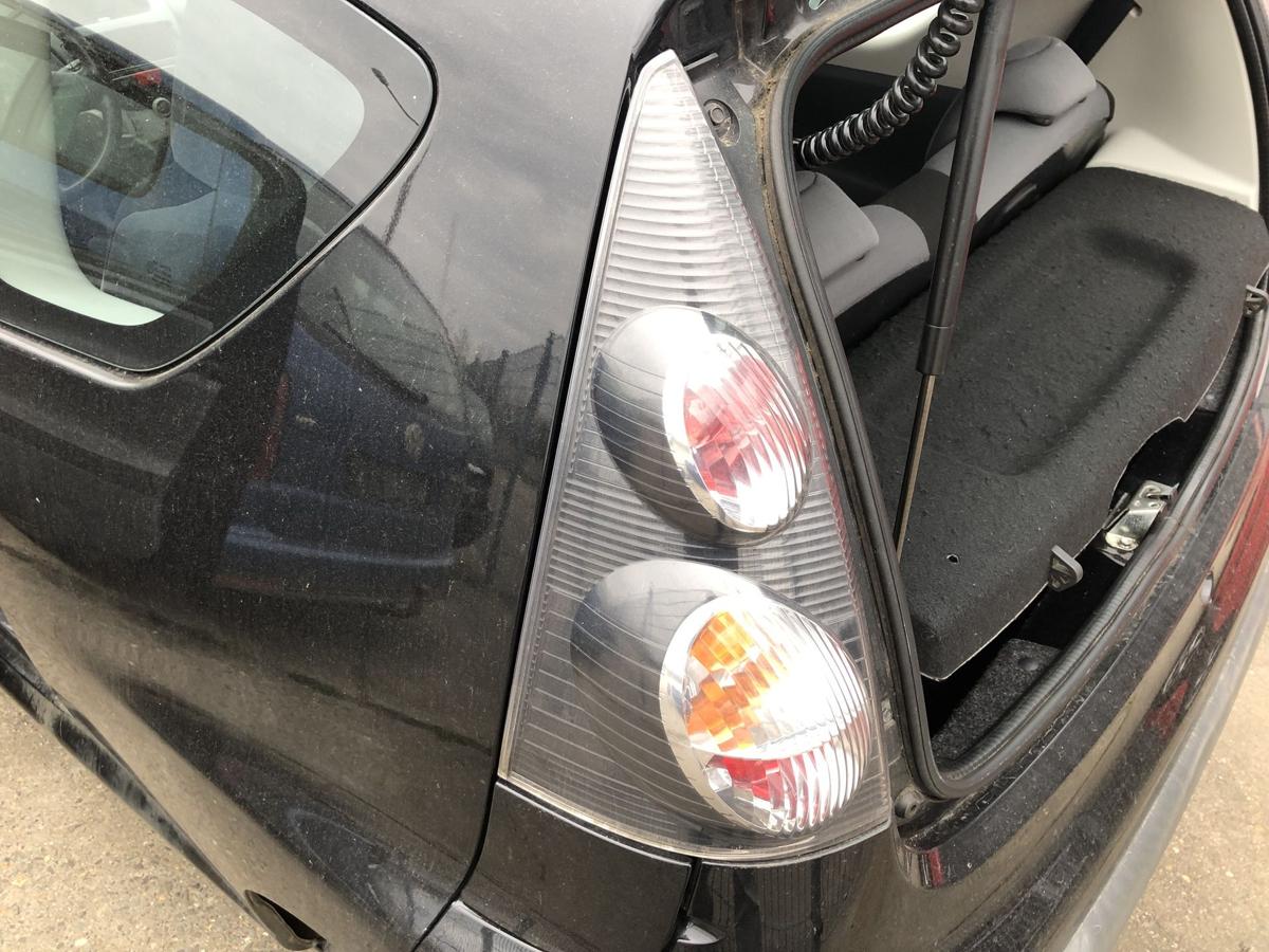 Citroen C1 Typ P R&uuml;ckleuchte links R&uuml;cklicht Heckleuchte 3 und 5 t&uuml;rer