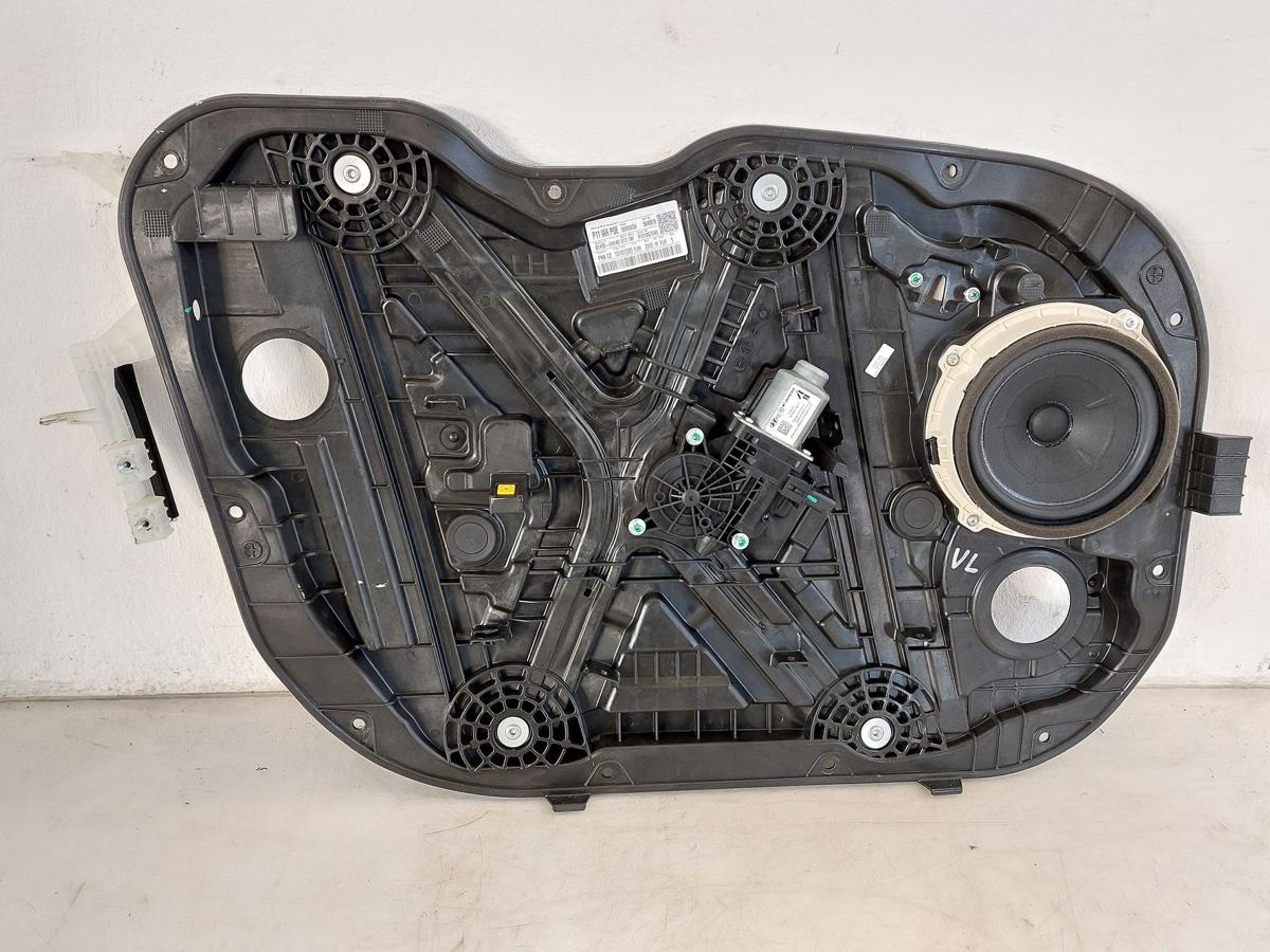 Hyundai i30 PD Mild Hybrid Fensterheber vorn links auf Grundplatte Fahrerseite