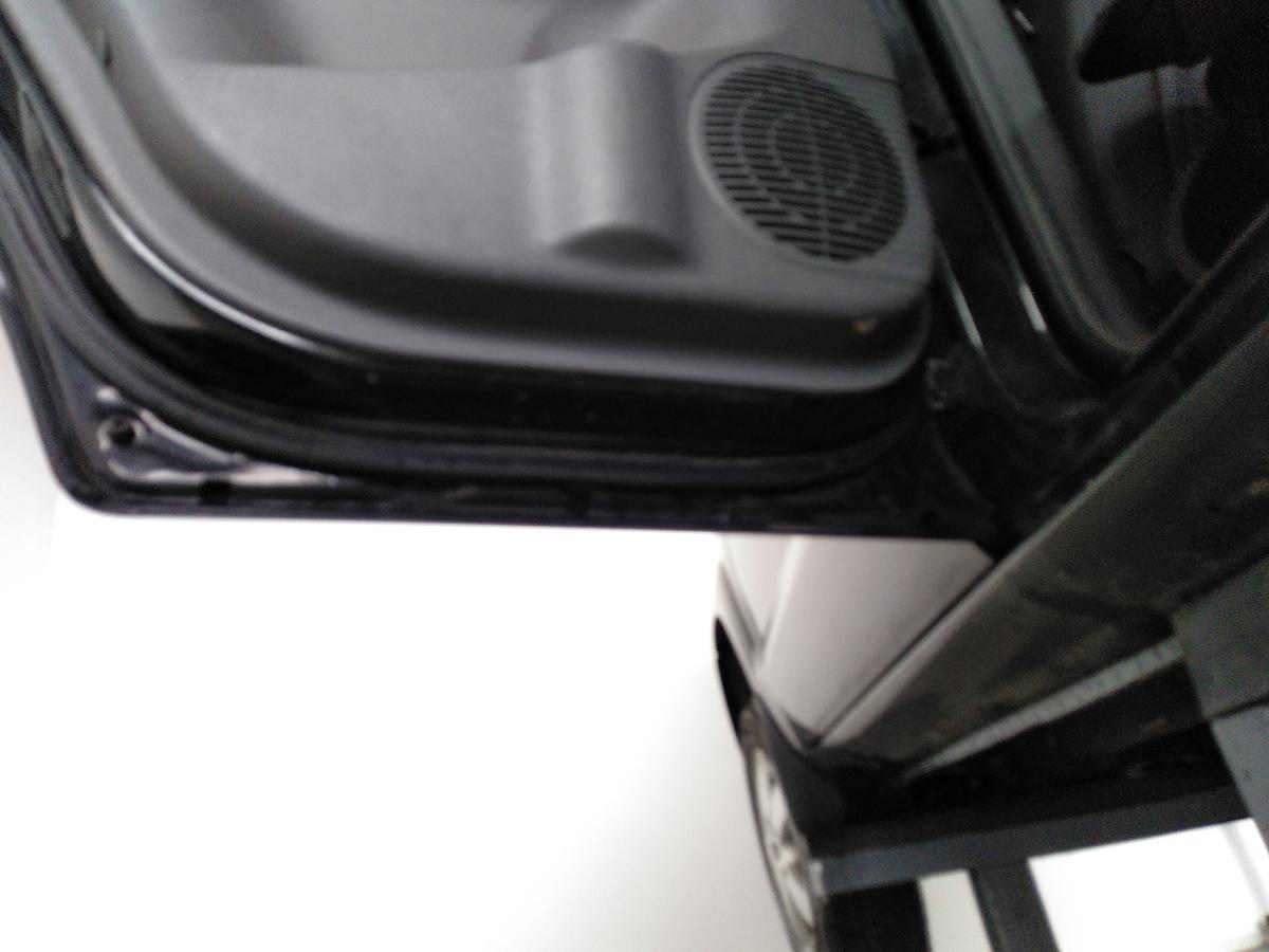 Hyundai Tucson JM Tür hinten links schwarz EB ebony black Bj.2004