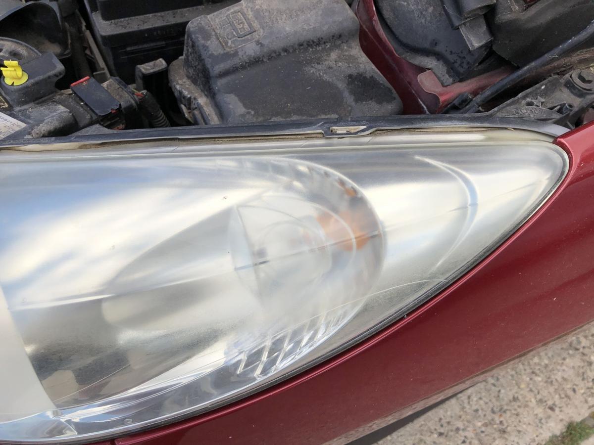 Peugeot 207 WA WC Scheinwerfer links Hauptscheinwerfer Valeo Tr&uuml;bung OEM