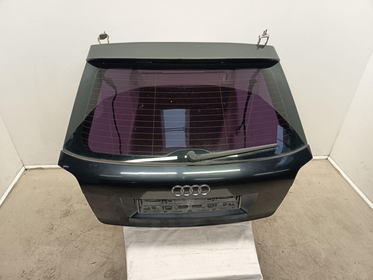 Audi A3 8P orig Heckklappe mit Scheibe Deckel hinten Z9W Ebonyschwarz Bj 2005