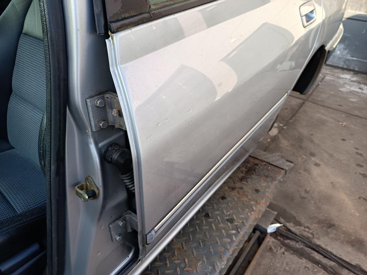 Peugeot 406 Break original T&uuml;r hinten links Fond EYC Quartzgrau Bj 2003