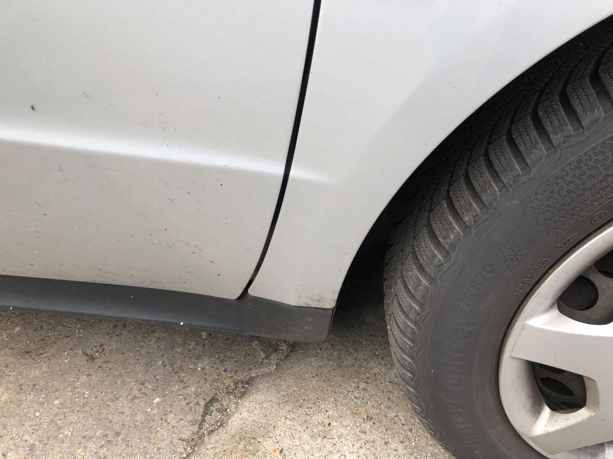 Mercedes W169 A Klasse Kotfl&uuml;gel vorn rechts Beifahrerseite 761 Polarsilber