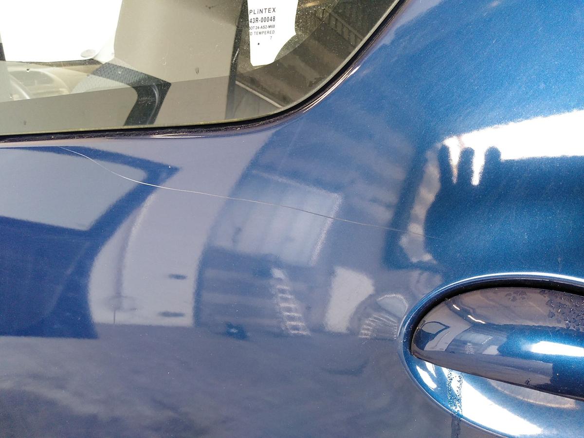 Toyota Aygo 1 Tür hinten links blaumetallic 8M6 Bj.2007