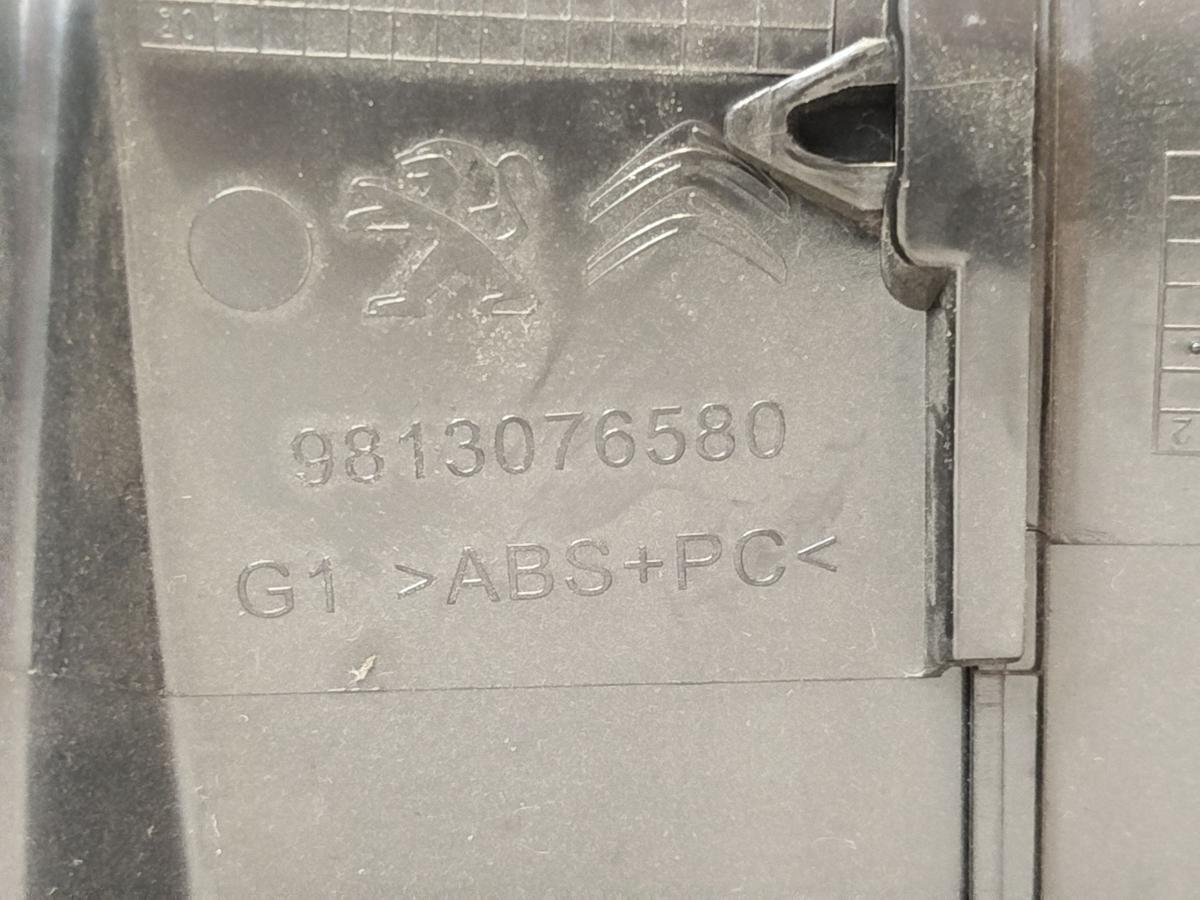 Citroen C3 III SX ab17 Innenverkleidung Spiegelfu&szlig; Abdeckung Sensoren Assistenz