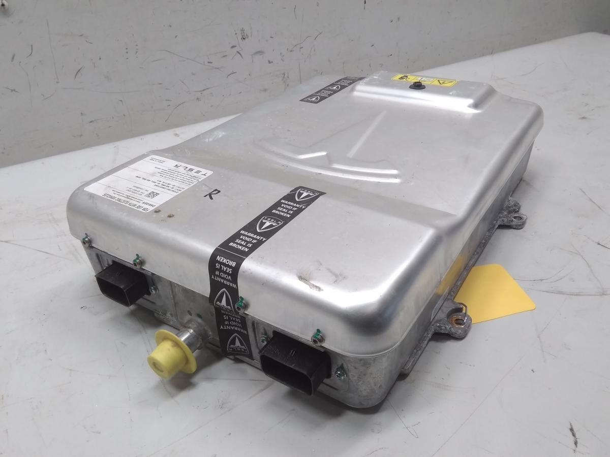 Tesla Model S P85D orig Leistungselektronik rechts Stromsteuerger&auml;t 1014963-00-C BJ2014