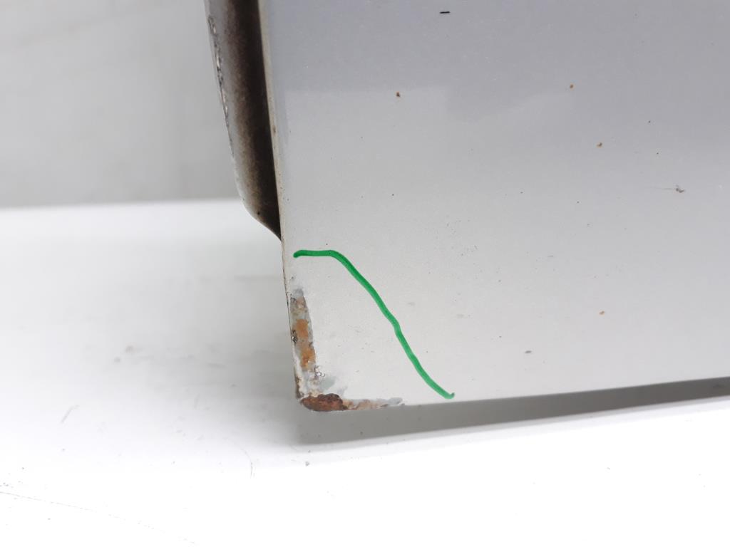 Renault Scenic T&uuml;r links hinten silber original BJ2000