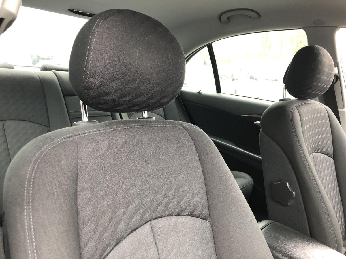 Mercedes W211 Limo E Klasse Sitz vorn rechts Beifahrersitz Stoff mit Heizung