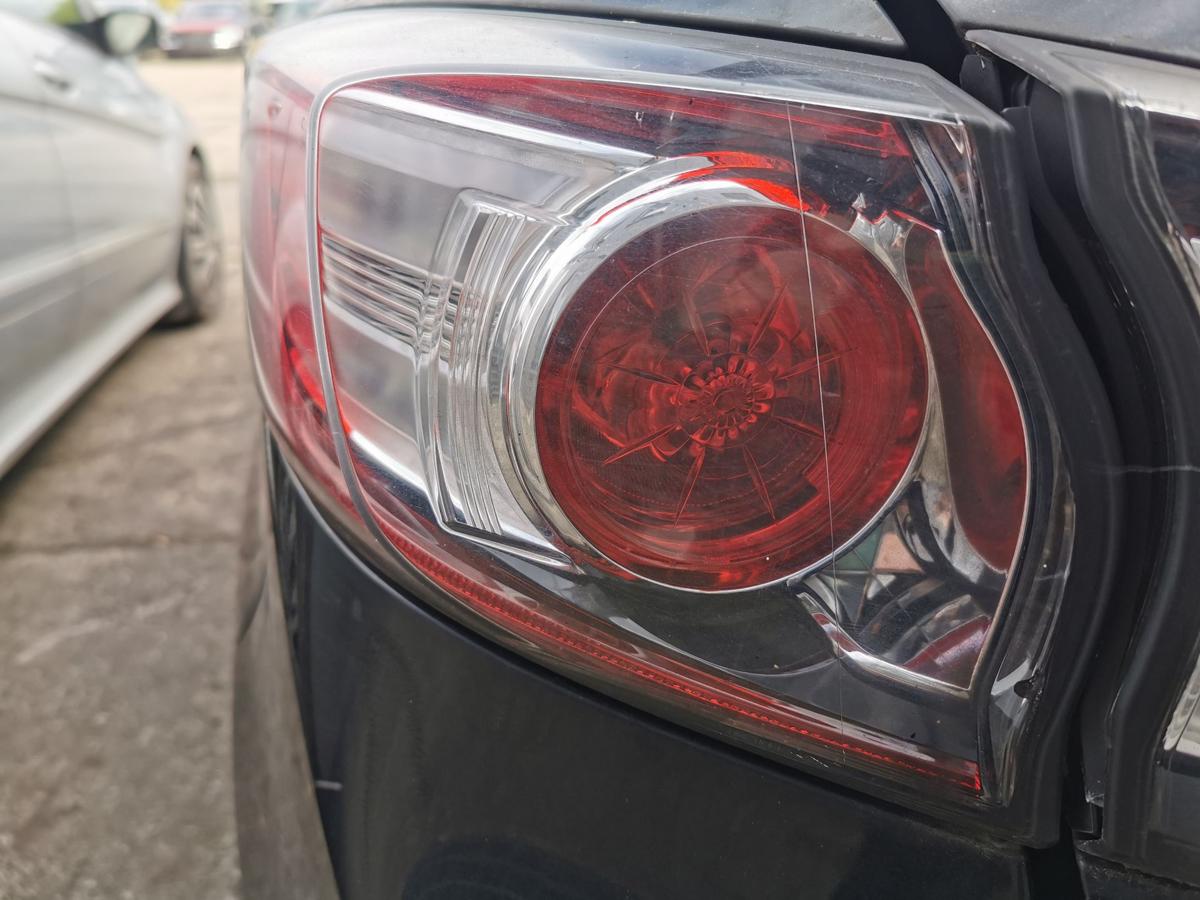 Mazda 3 BL Rückleuchte Schlussleuchte Rücklicht hinten aussen links 5 Türer