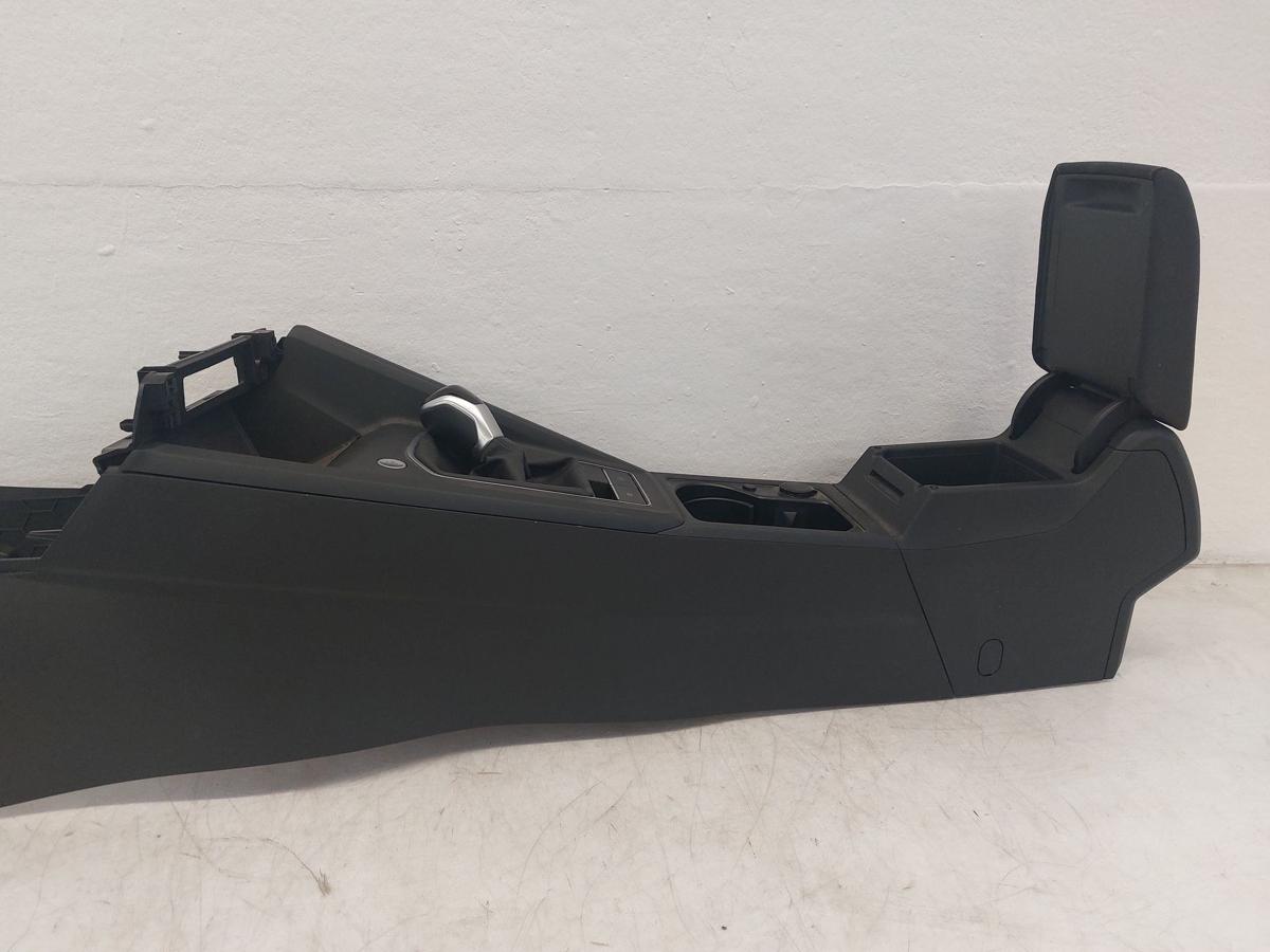 VW Golf 8 VIII CD Variant Mittelkonsole Mitteltunnel mit Armlehne Mittelarmlehne