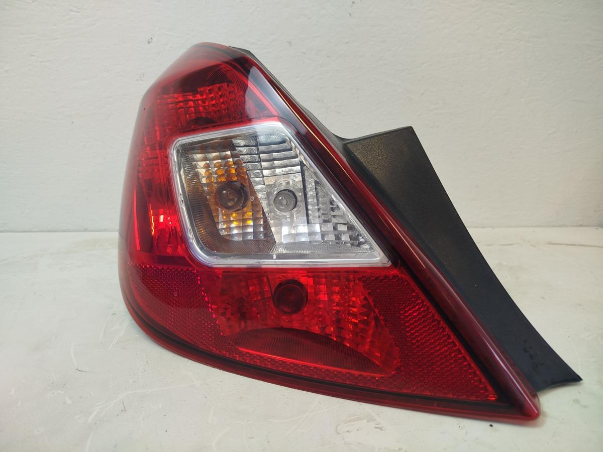 Opel Corsa D R&uuml;ckleuchte Schlussleuchte R&uuml;cklicht Lampe hinten links 5 T&uuml;rer
