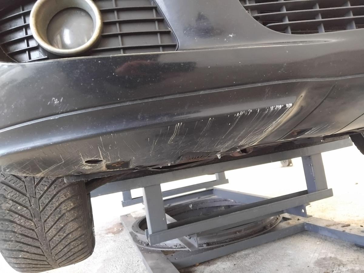 Mercedes A-Klasse W169 orig Sto&szlig;f&auml;nger Sto&szlig;stange vorn BJ2004 160 Tropenschwarzmetallic