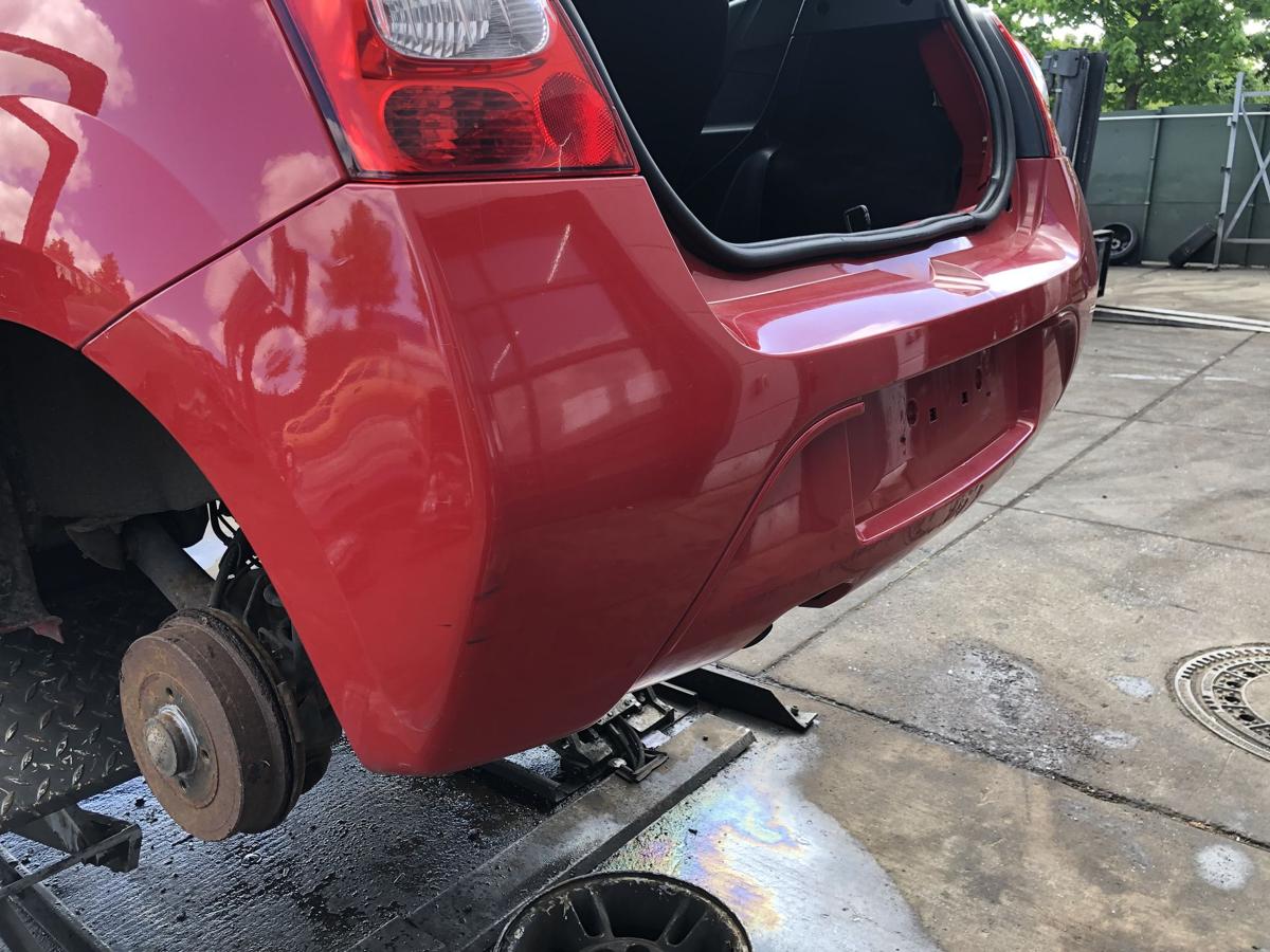 Renault Twingo II original Stoßstange Fänger hinten/Heck OV727 Spanischrot Bj 10