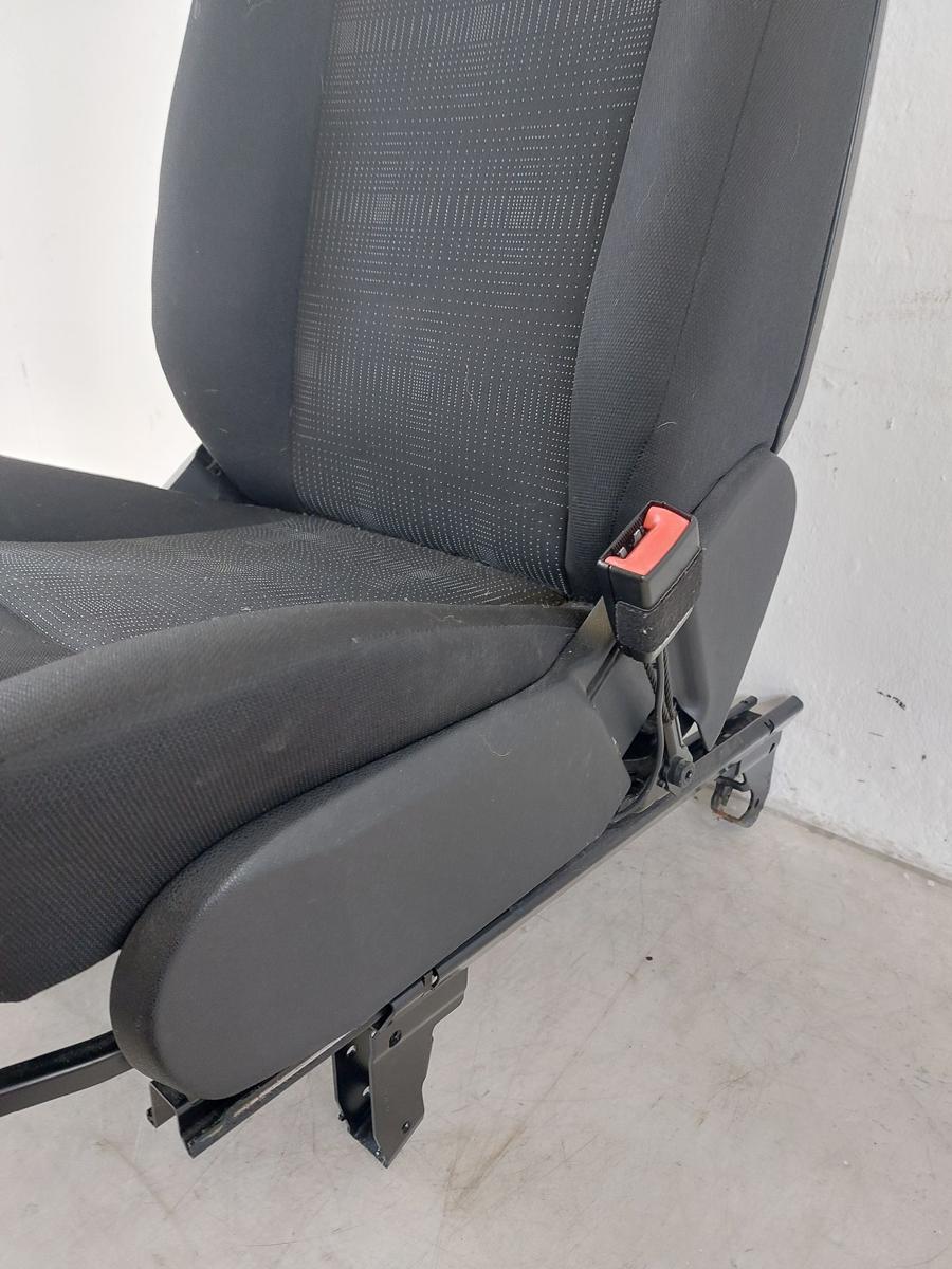 Mercedes W169 A Klasse Mopf Sitz vorn rechts Beifahrersitz Stoff mit Heizung